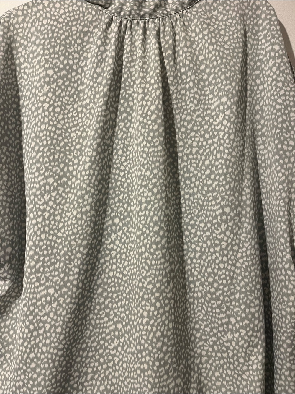 SHEIN Grey and White Printed Blouse